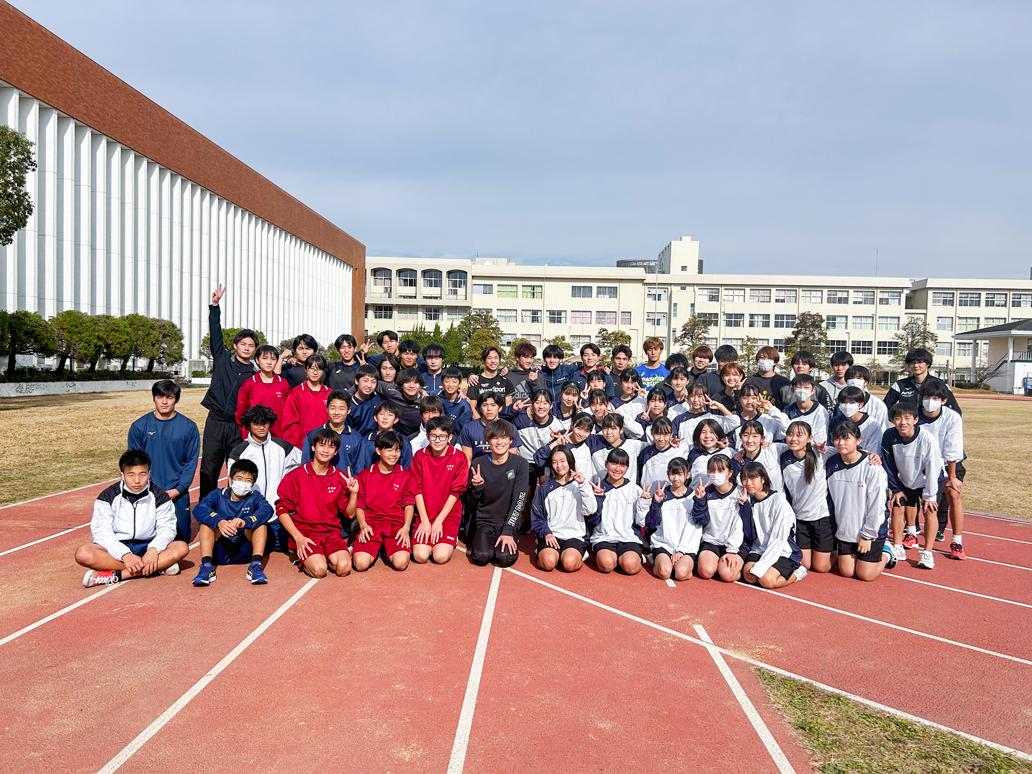 中学生　陸上部 